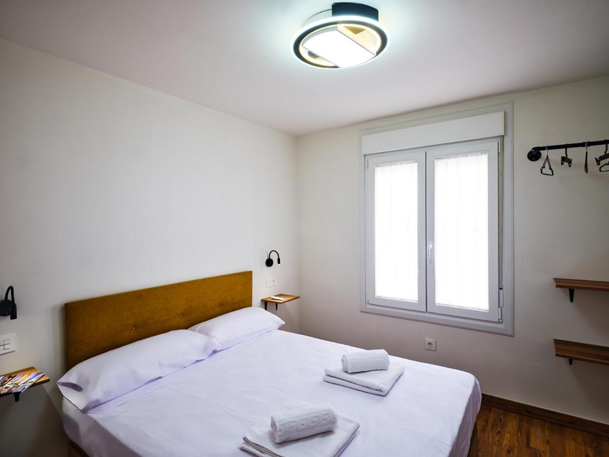 Leo Home- Bright & Centric 3 Bedrooms With Private Parking Inside * Málaga